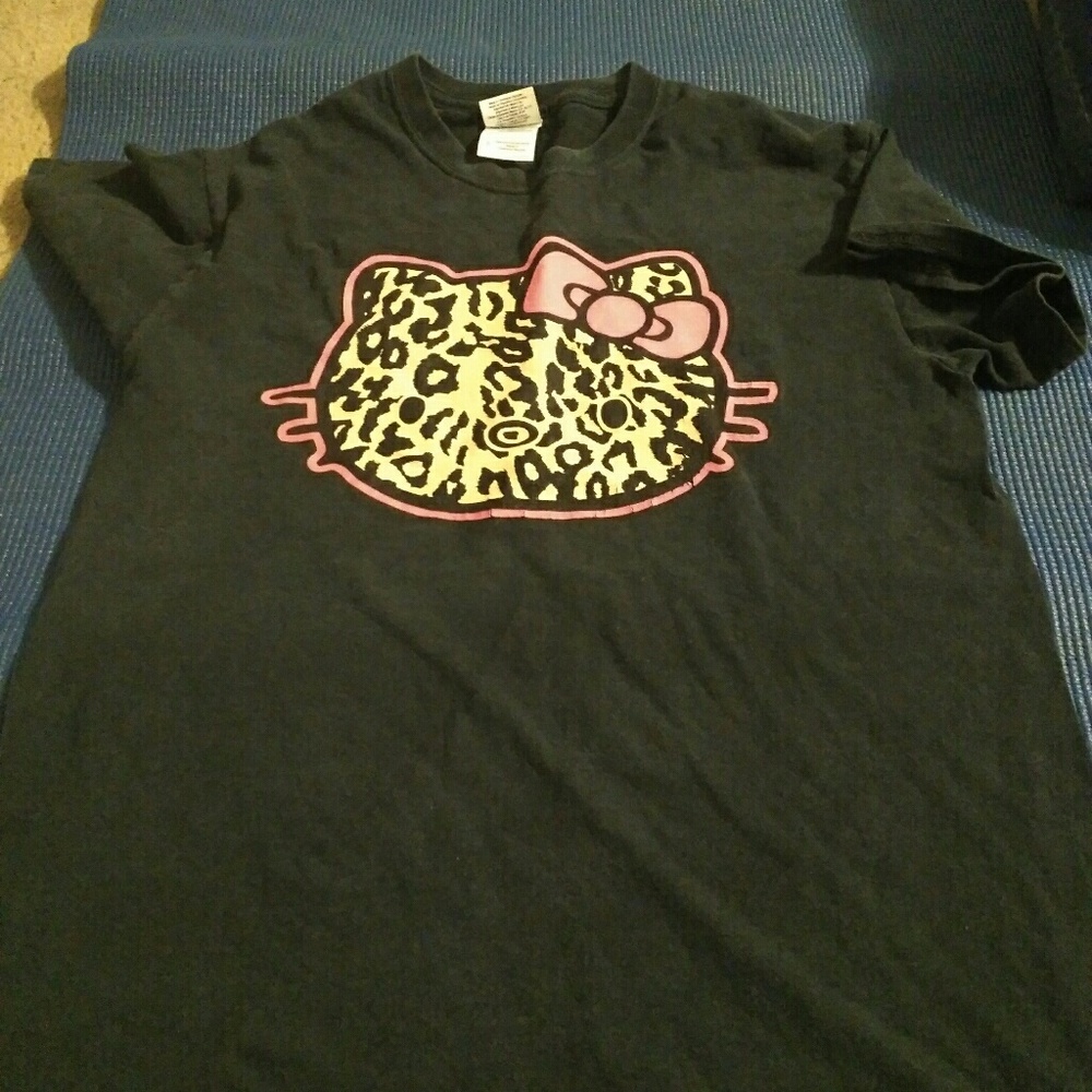 Hello kitty shirt